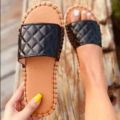 Women's Casual Flip Flops - amore jewelers STORE