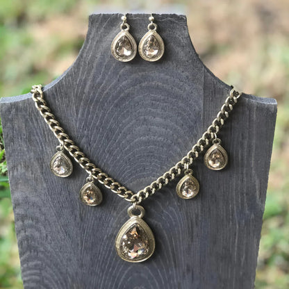 Amanda Necklace - amore jewelers STORE
